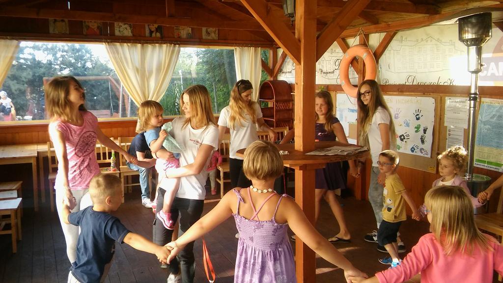 Dworek Karwia U Ewy Wiosenna 10 Exterior foto